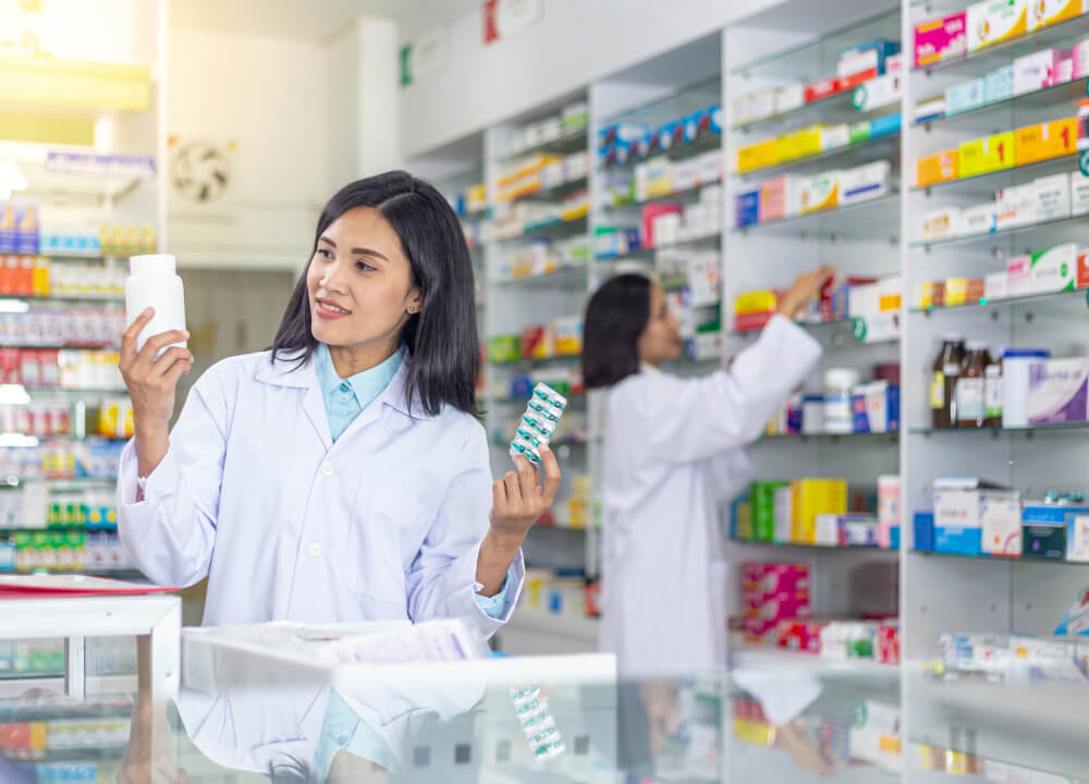 Medicine-facilities-161673270_xl