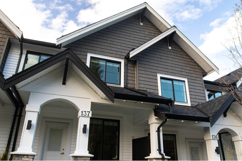 An Essential Guide to Siding Repair Services in St. Charles, IL