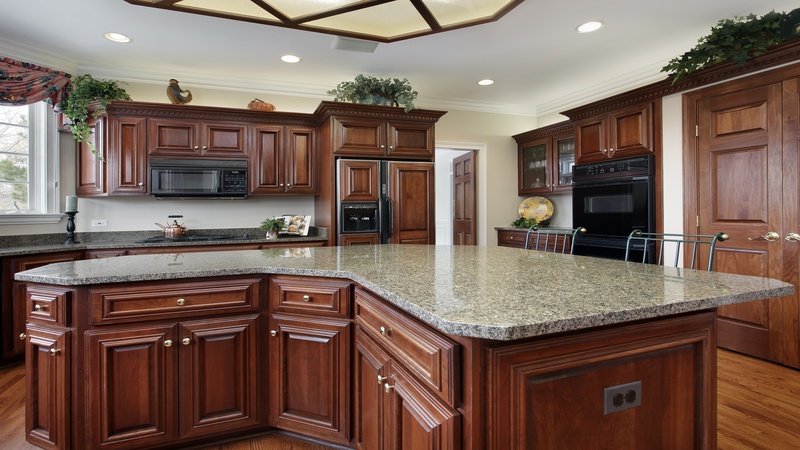 Enhance your kitchen with Custom Cabinets Installation in West Palm Beach, FL