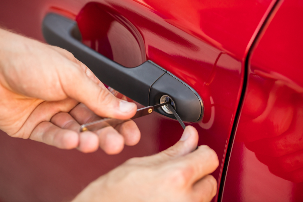 A Step-by-Step Guide on Getting Reliable Assistance with an Emergency Car Locksmith in Overland Park, KS