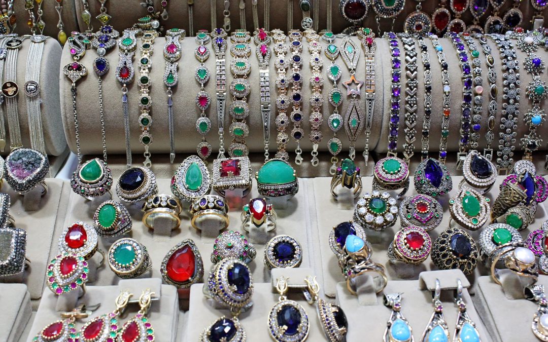 Make Memories Last With a Vintage Jewelry Piece For Sale in Bethesda, MD, in Your Collection
