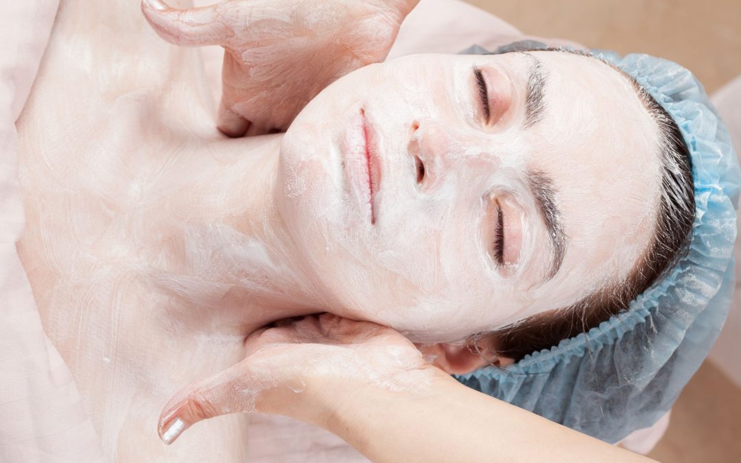 Achieve Youthful Glow Using Skin Care Treatments Venice FL Tailored to Your Needs